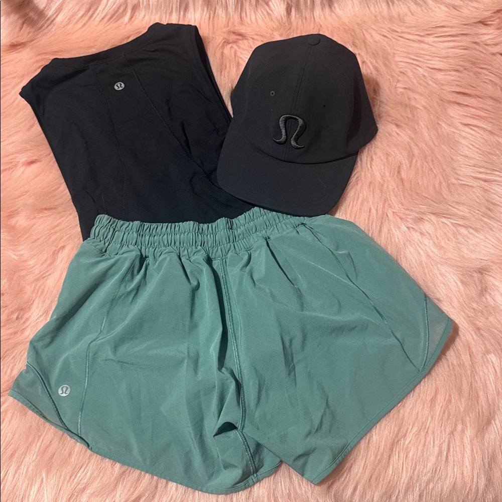 Lululemon Hotty Hot Short II *Long 4" Frosted Pine Teal size 4
